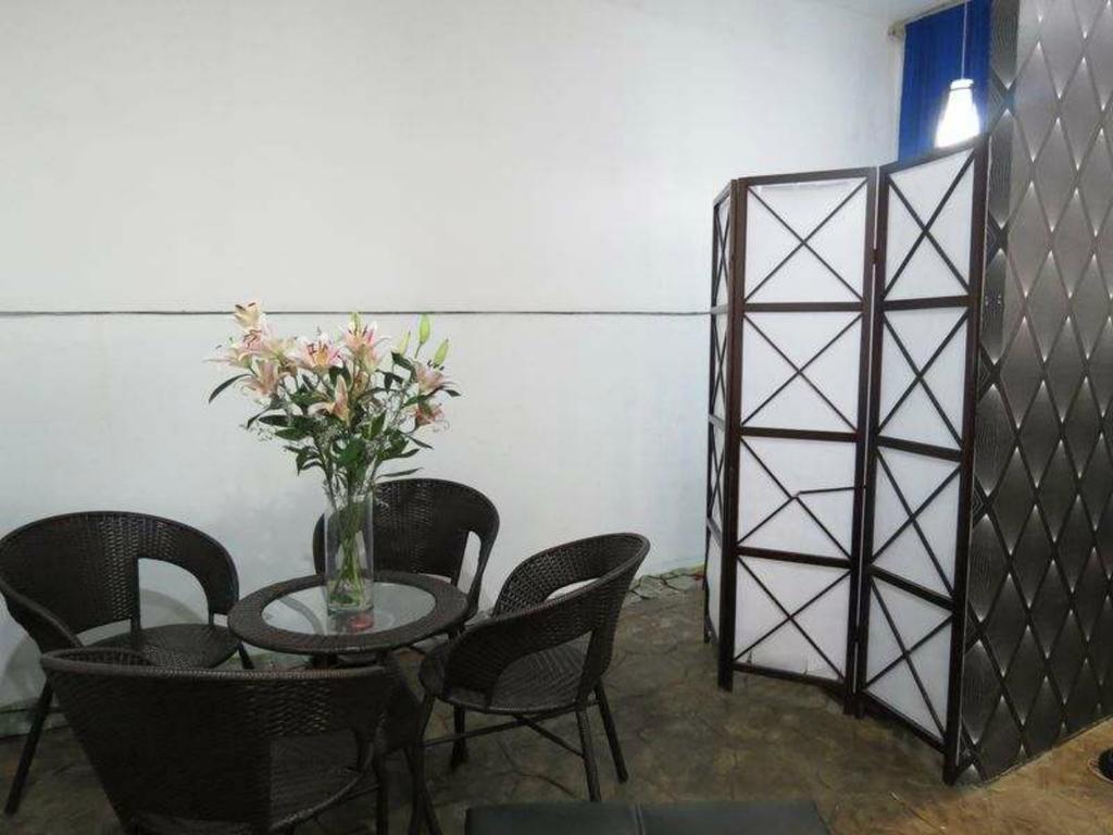 Hotel Cara Lipa City Bagian luar foto