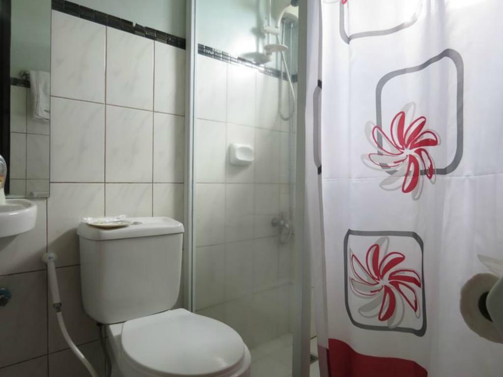 Hotel Cara Lipa City Bagian luar foto